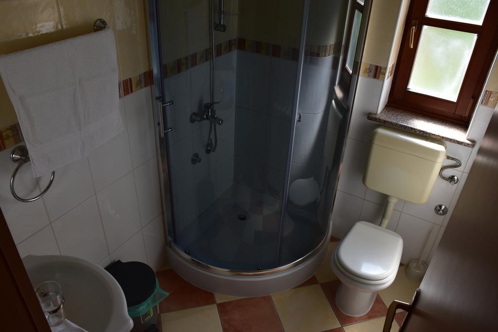 Guest House Fortuna Novigrad Istria Buitenkant foto